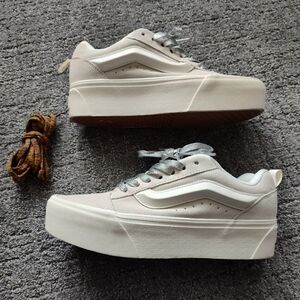 Knu Skool Vans Men's 9.5 Women's 11